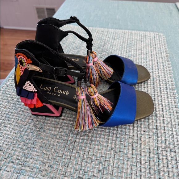 Lara Conte Beaded Bird Ruffel Comfortable Chunky
Heel Sandals - Picture 1 of 8